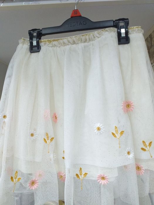 Красивые юбочки на 8-9 лет,140-146рост