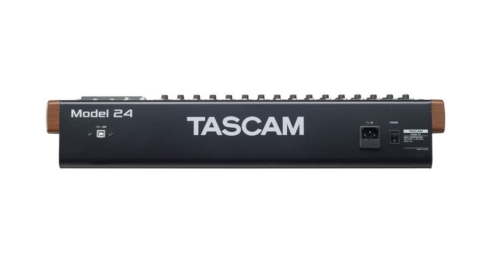 NOU !Tascam Model 24 – Mixer profesional ca nou – 3500lei