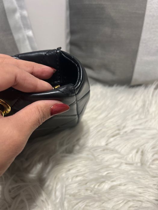 Geanta Prada din piele moale