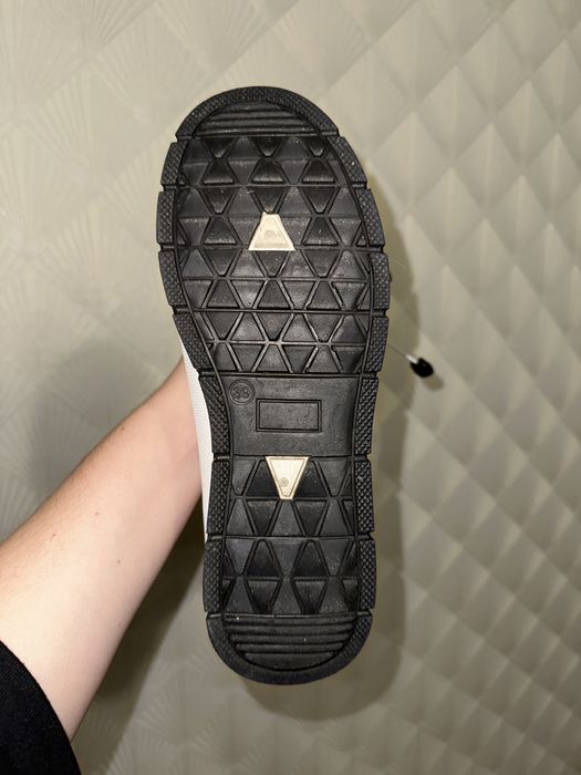 Зимние ботинки