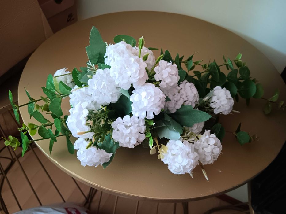 Изкуствени цветя