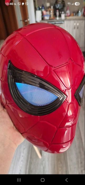 Spiderman Каска със свтещи очи