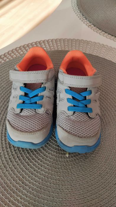 датски маратонки NIKE