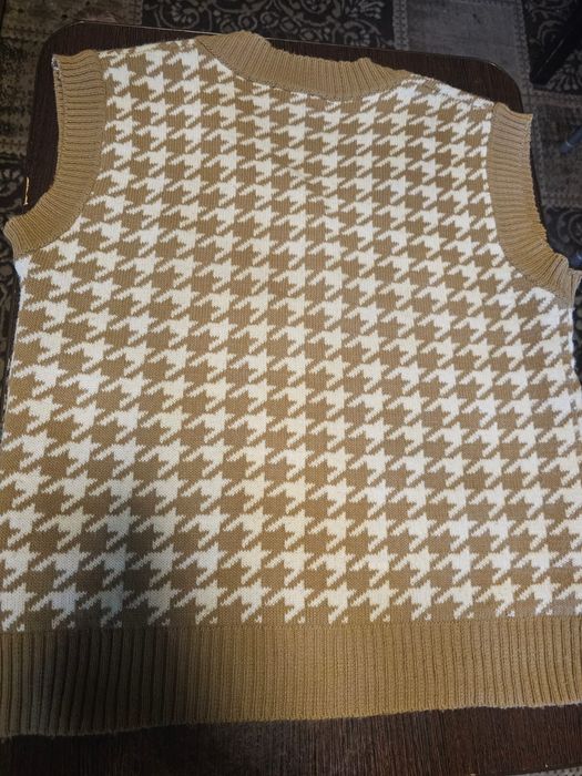 Жилет в отличном состоянии