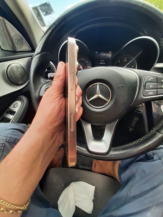 Iphone 16 pro 128 gb desert titanium 1550 гаранционен