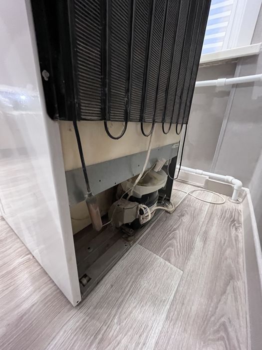 Холодильник INDESIT