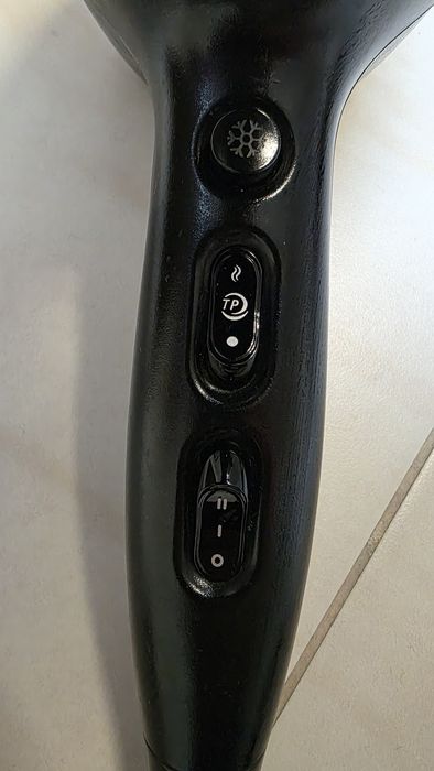 Сешоар Philips DryCare Pro 2300W 4x Ionic с дифузер.