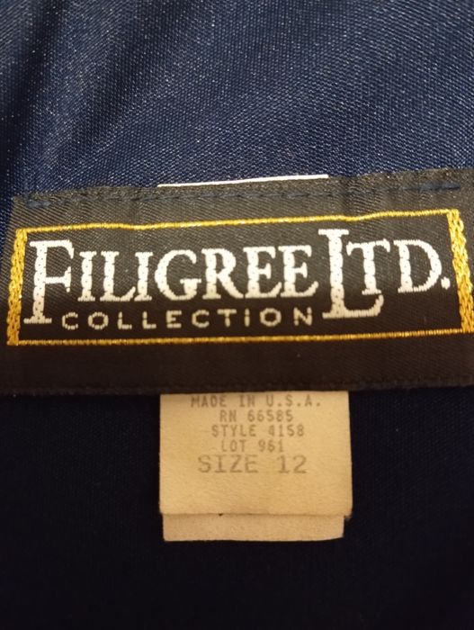 Женская одежда . платья