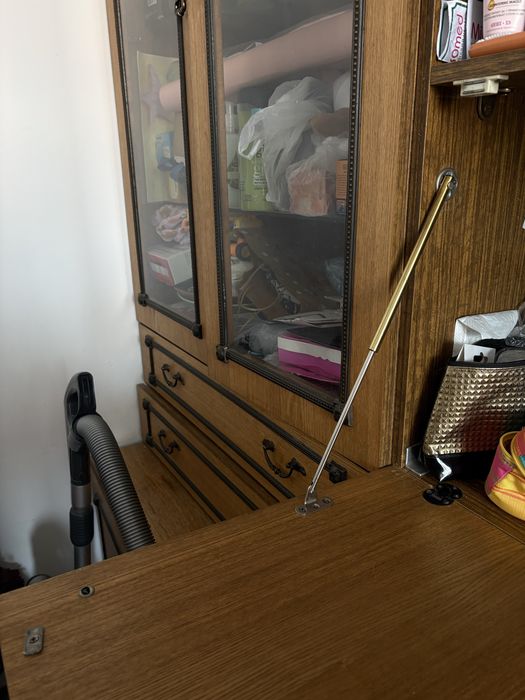 Продам мебель стенка-гарнитур с баром