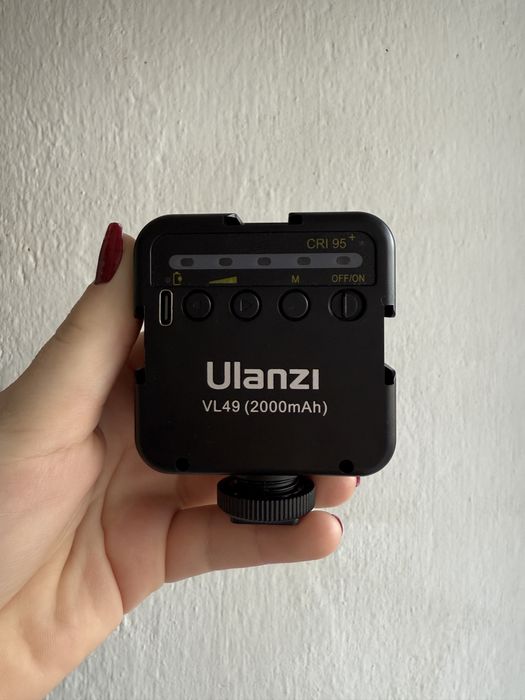 Lampă LED video Ulanzi VL49 – 2000mAh, CRI 95+
