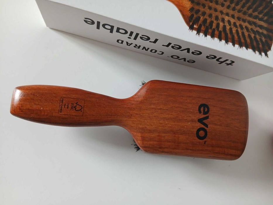 Четка за коса Conrad, естествен косъм глиган