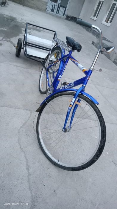 Велосипед с тележкой