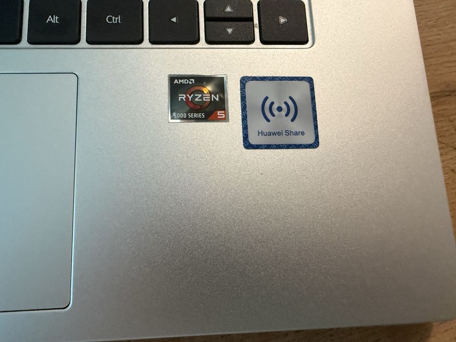 MateBook D15 AMD Ryzen 5 5500U