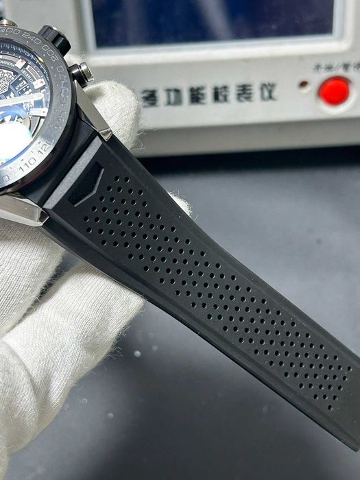 tag carrera skeleton керамика2