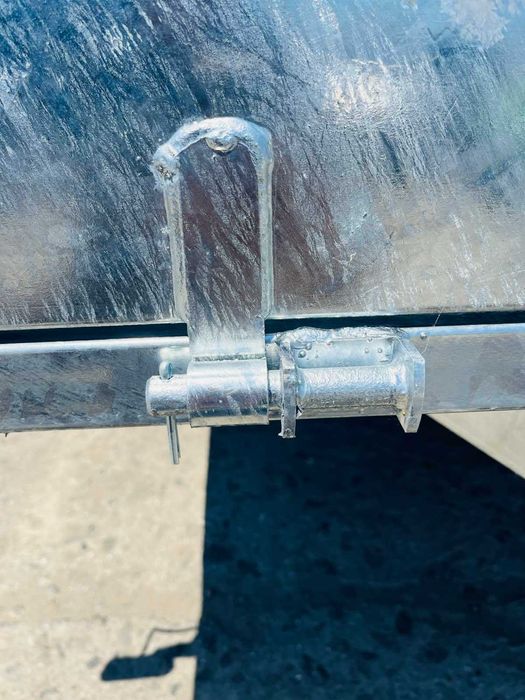 НОВО Туристическо, 2осо самосвално ремарке TRIGANO 2C250