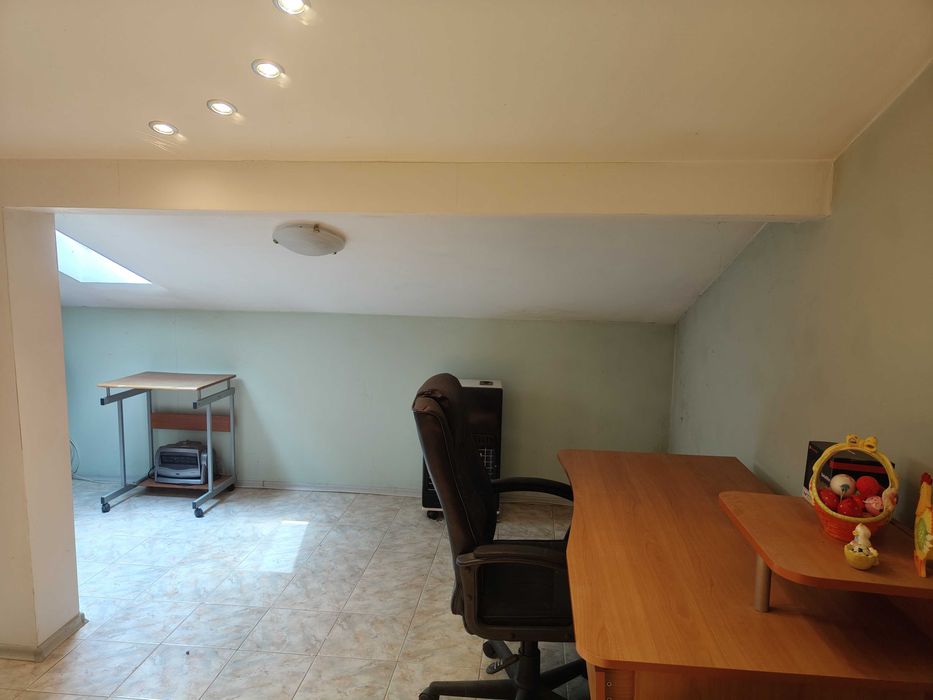 Продава се Къща в Русе, Алеи Възраждане - 230 кв.м за 853 €/кв.м - Снимка #10