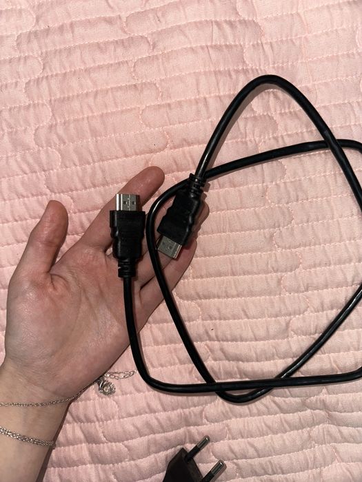 Проектор/домашний кинотеатр