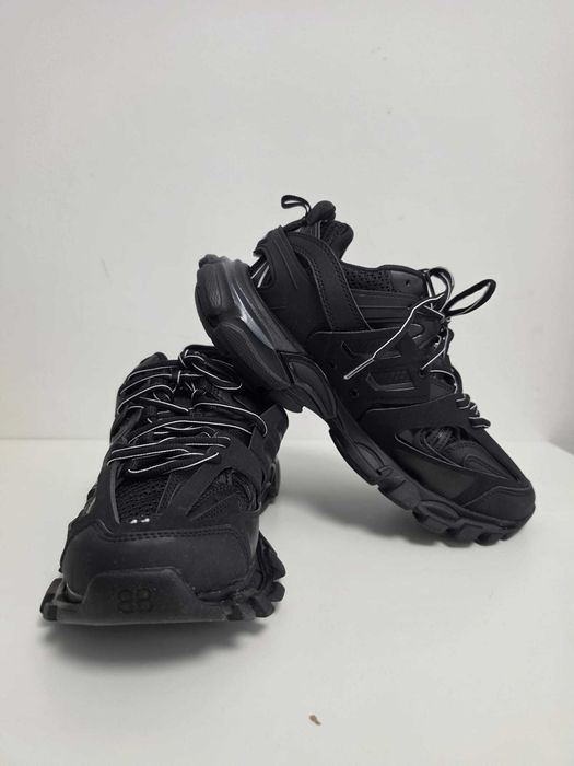 Adidași Balenciaga Track Negri – Noi – Mărimea 41