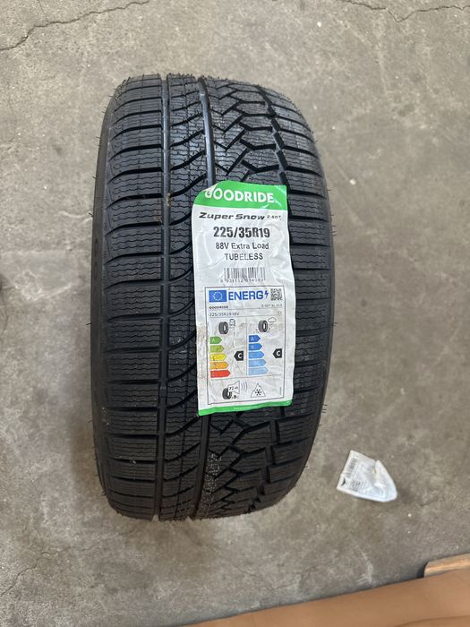 goodride zuper snow z-507 225/25 r19 88V dot 2023