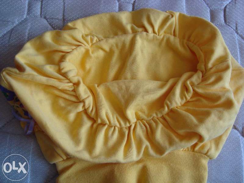 Модерна поличка за малка госпожица и красив блузон за зимата