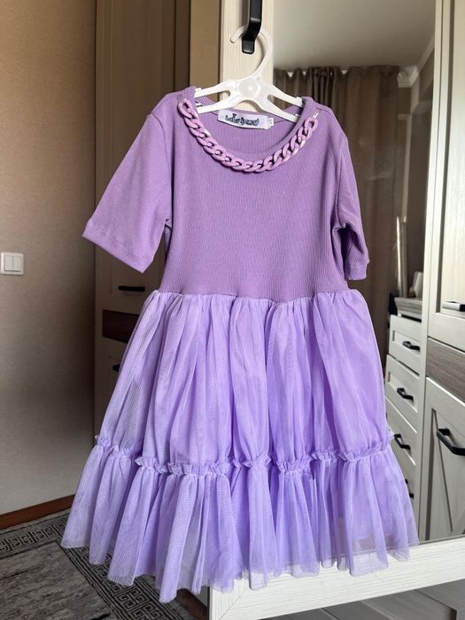 Продам детские платья