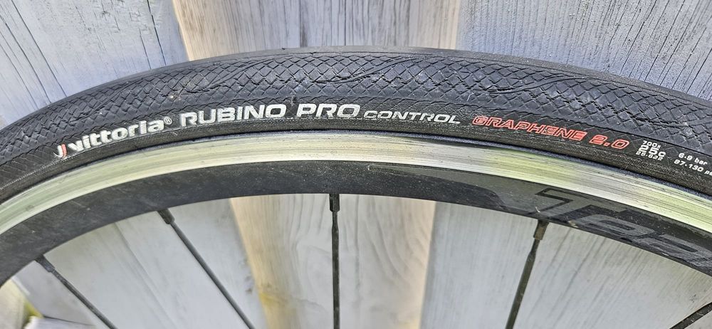 Комплект вело колес