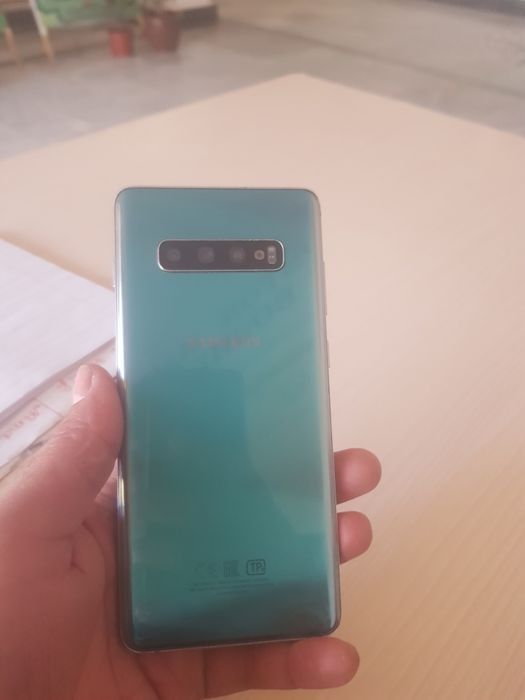 Samsung s10 + 8 ga 128