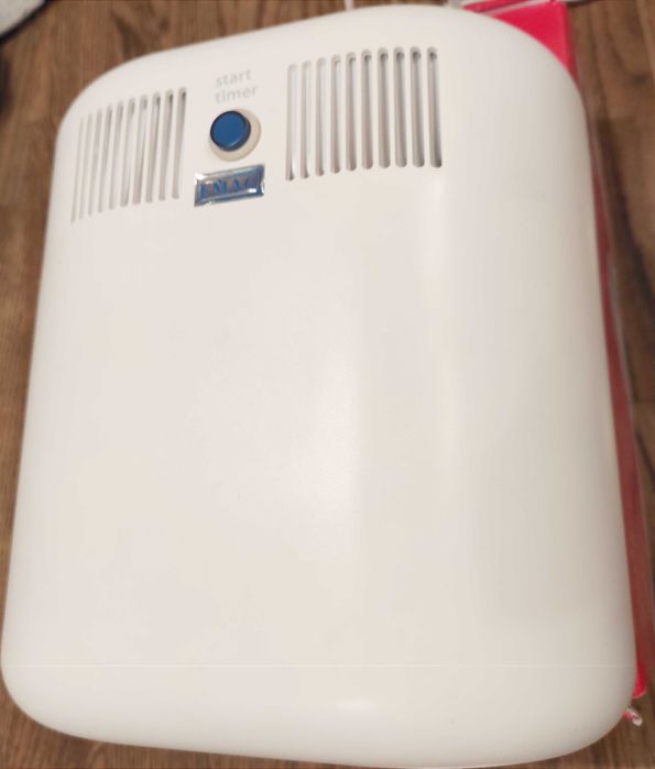 UV лампа за гел-лак Emmi Nail