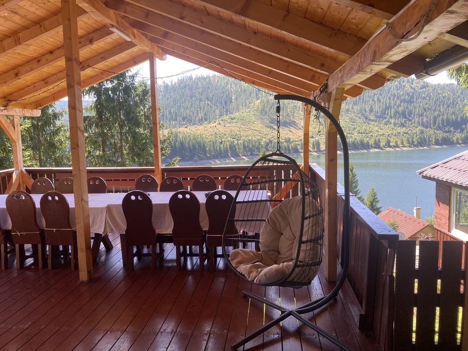 Cabană de închiriat Perla Lacului*** Disponibila weekendul  9-11 ian.