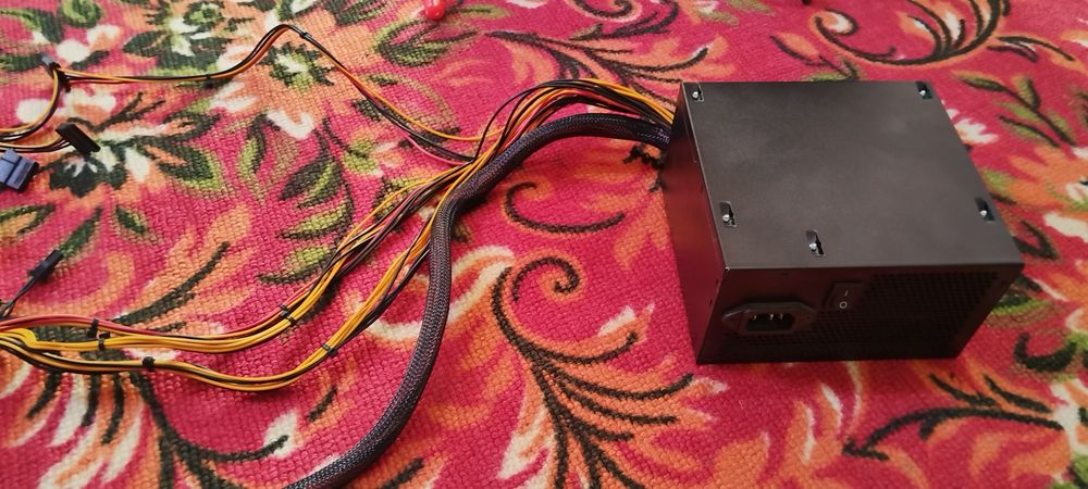 Блок питания от deep cool DE500 V2