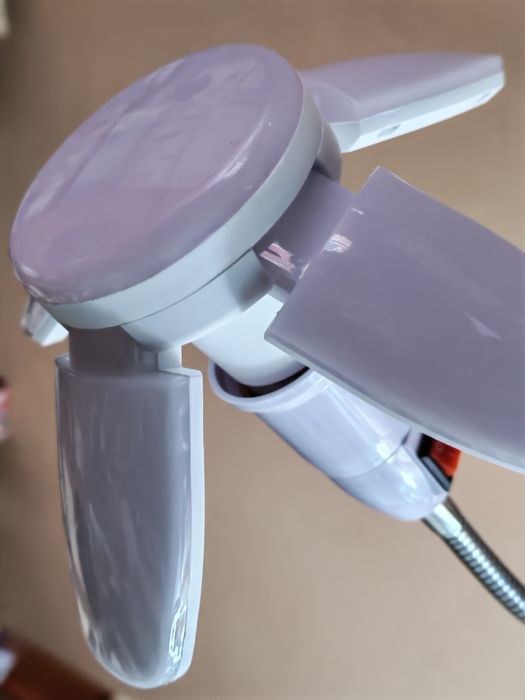 Becuri led-bec inteligent