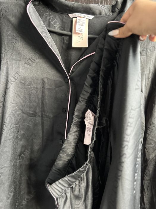 Pijama din satin autentica