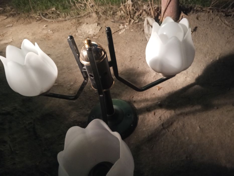 Продам люстру бу