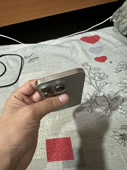 Iphone 15 pro 128 GB