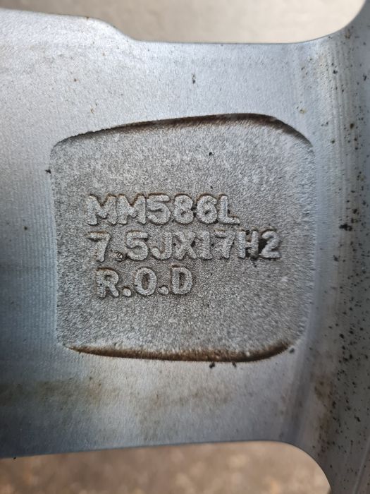 Джанти RONDEL за VW T5 T6 BMW OPEL R17 5x120 ET35 7.5J