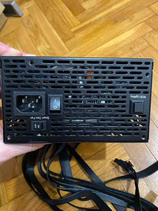 Sursa PC ATX  Thermaltake Thoughpower Grand RGB 1200W defecta