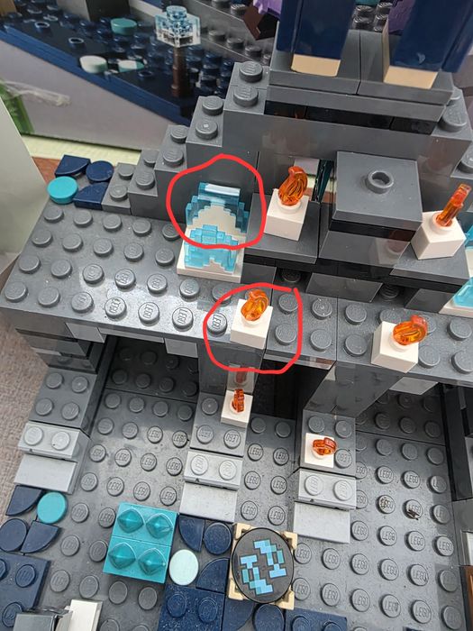 Vând LEGO®, Battle of the Deep Darkness