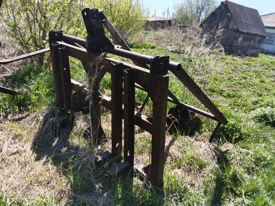 Продам трактор ЮМЗ 6