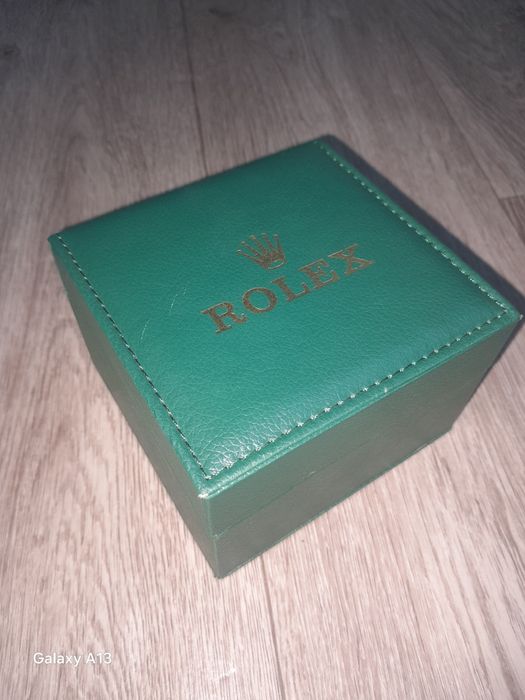 Продам коробку от ROLEX