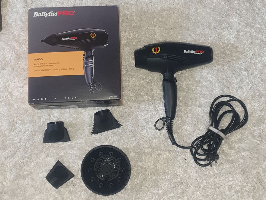 Продавам Сешоар  BaByliss Pro Rapido BaB 7000i   и  BaByliss 2000w