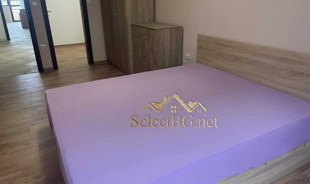 Дава се под наем Тристаен апартамент в Велико Търново, Център - 110 кв.м за 408 € - Снимка #3