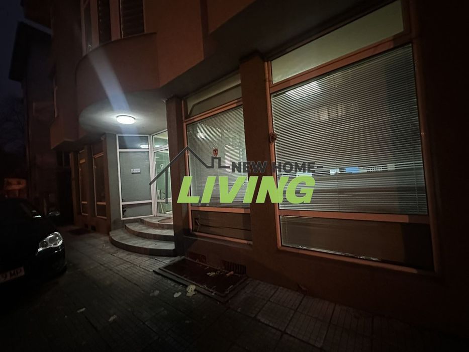 Офис в Пловдив, област-гр.Асеновград площ 45 цена 300