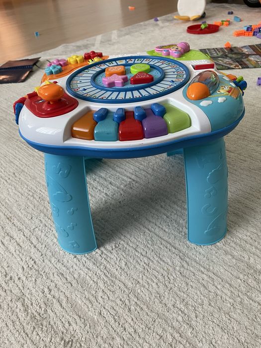 Детский игровой столик