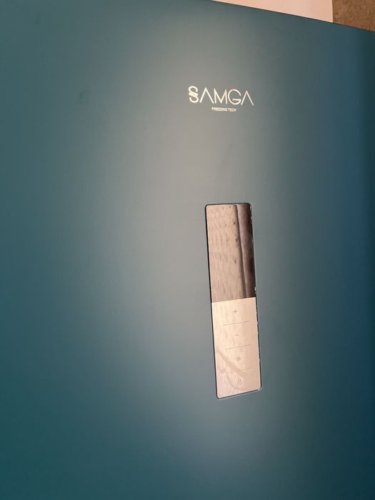 Продам совершенно новый Морозильник от SAMGA
