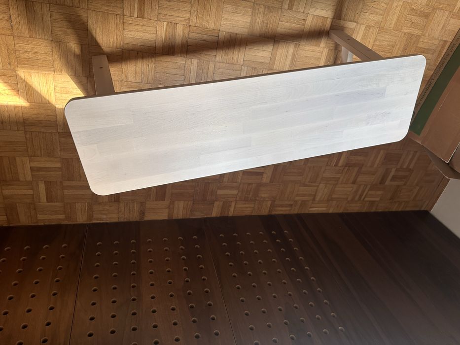 bancheta ikea  din lemn
