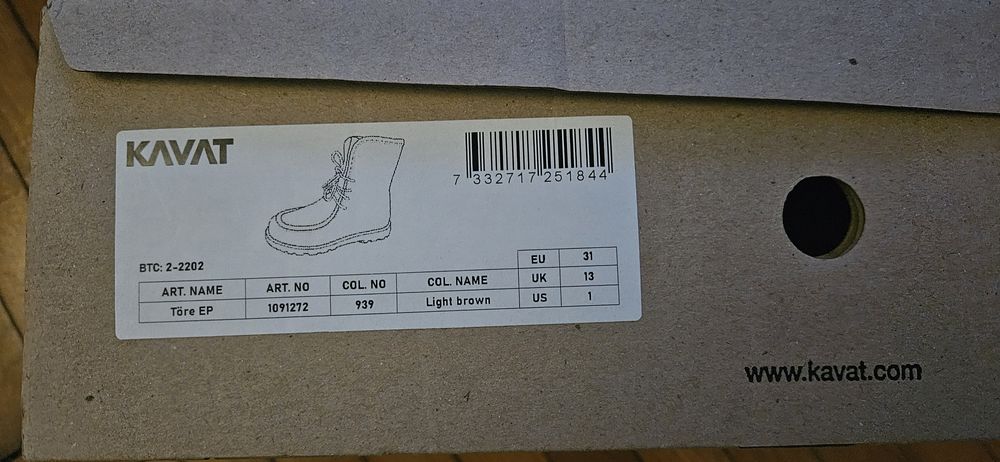 Ghete îmblănite  Kavat