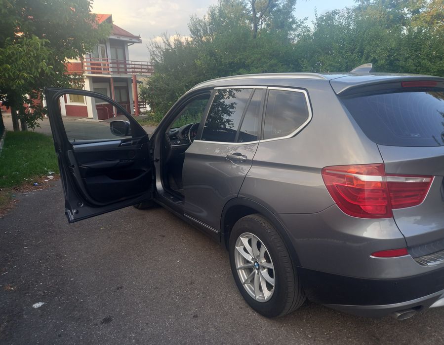 Vănd BMW X3. F25