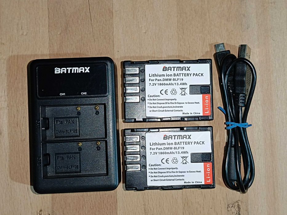 2 acumulatori Batmax DMW - BLF19 + incarcator