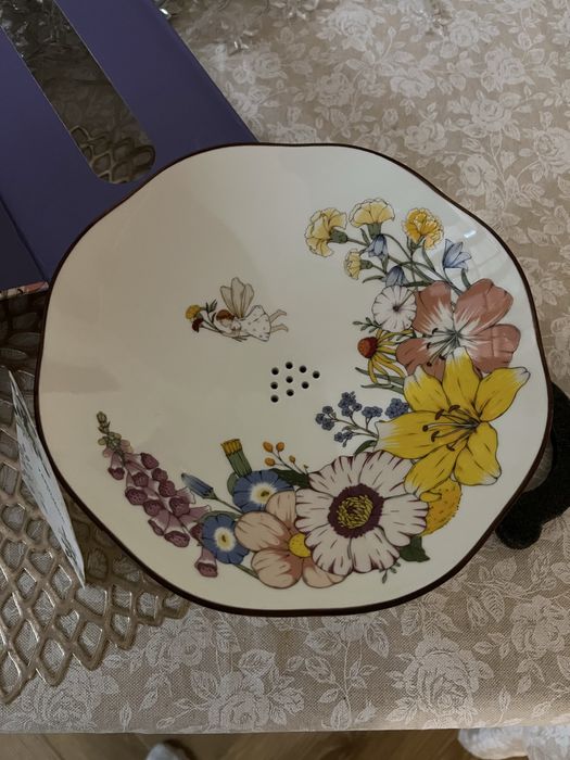 Продам новую фруктовницу