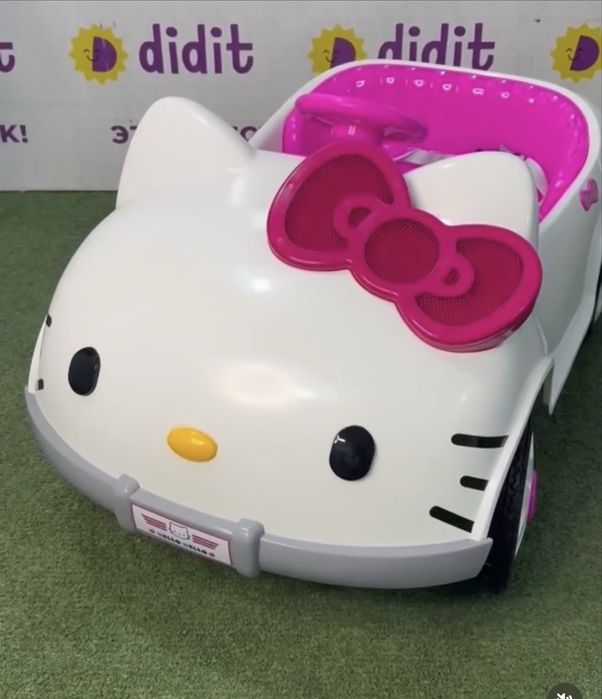 Hello Kitty Bolalar mashinasi 6 yoshgacha детская машина с пультом